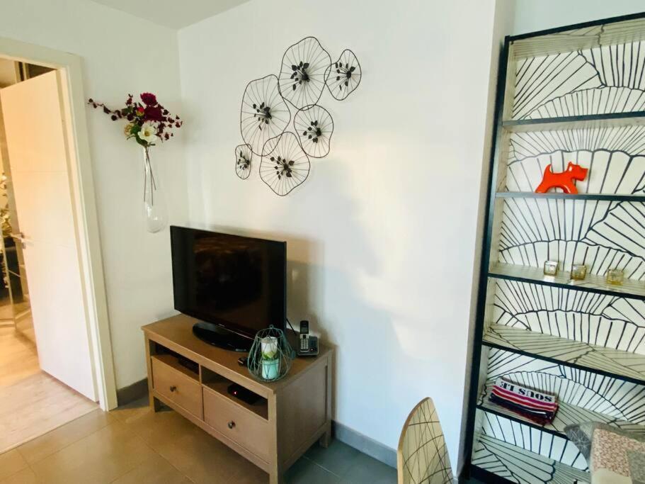 Le Standing Parking Wifi Metz Un-Sejour-A-Part Apartment Exterior photo