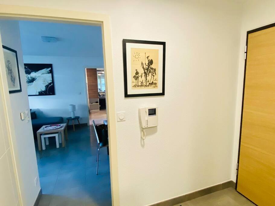 Le Standing Parking Wifi Metz Un-Sejour-A-Part Apartment Exterior photo